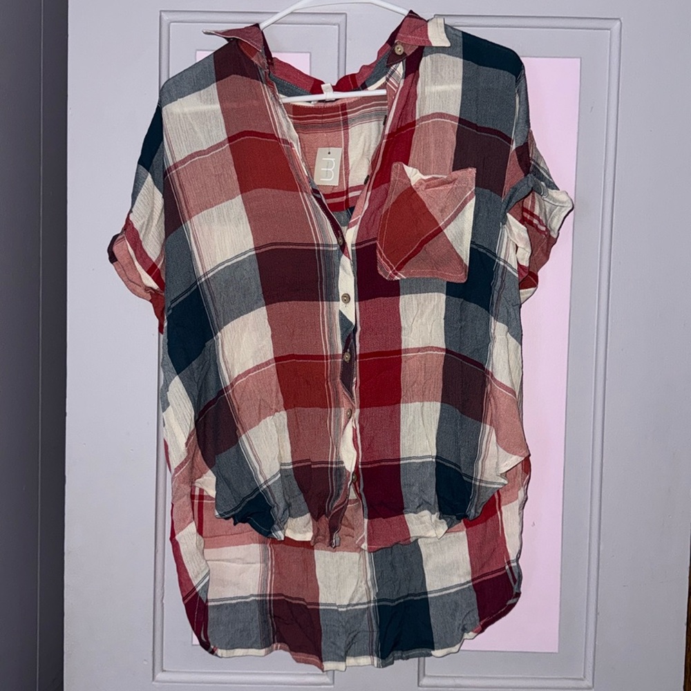 maurice’s plaid top